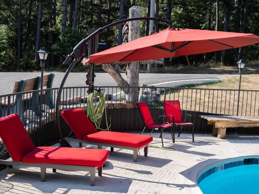 Stonegate Lodge Bed, Wifi, 50In Roku Tv, Salt Water Pool Room #109 Eureka Springs Zewnętrze zdjęcie